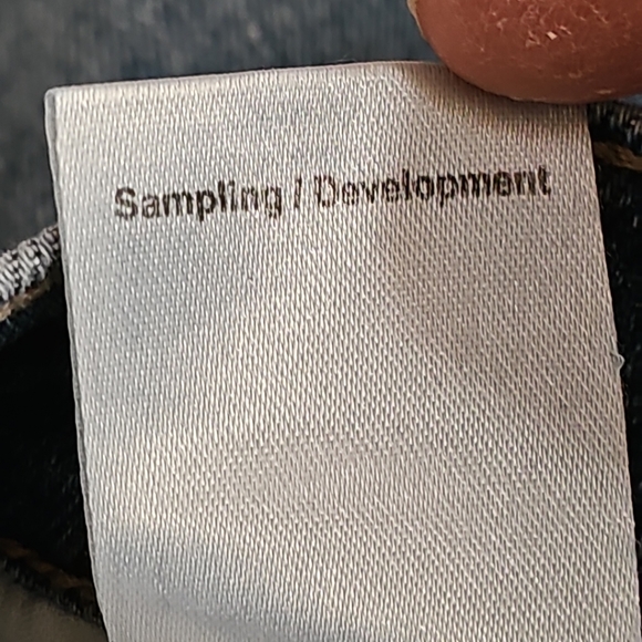 DL1961 Bridget Boot High Rise Instasculpt Crop Size 26 Sample - Picture 11 of 16